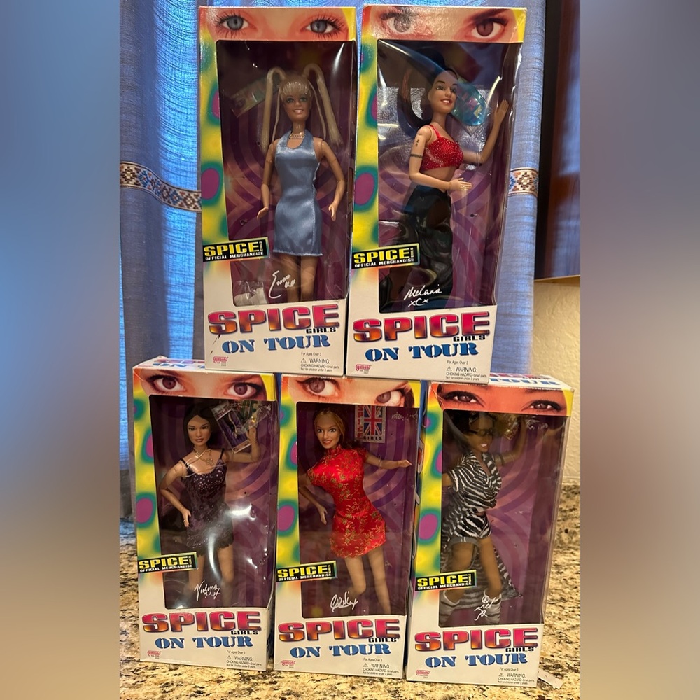 Spice Girl Dolls - On Tour Collection 
All 5 Dolls included in this set.